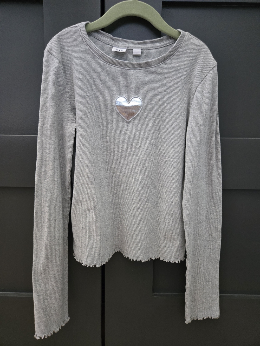 GAP Kids Light Gray Tee with Irridescent Heart
